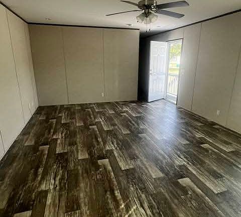 5th image of 130 Buttercup Cir