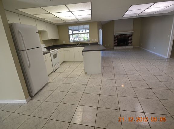 2nd image of 4211 Hollow Hill Dr