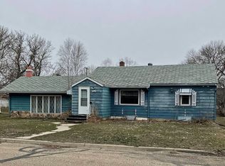 506 2nd St SW, Towner, ND 58788