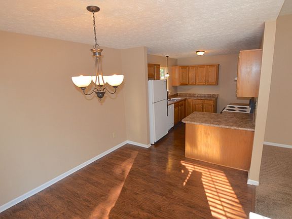 Dining Room/Kitchen
