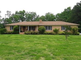 2502 Brook Hollow Rd, Crouse, NC 28033