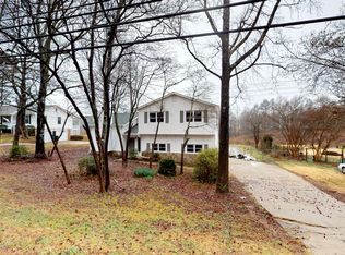 4081 Willow Ridge Rd, Douglasville, GA 30135