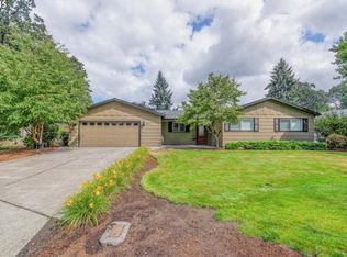 8815 SW Birch St, Portland, OR 97223