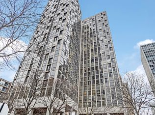 345 W Fullerton Pkwy APT 904, Chicago, IL 60614
