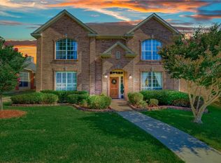 441 Vista Trail Dr, Lewisville, TX 75067