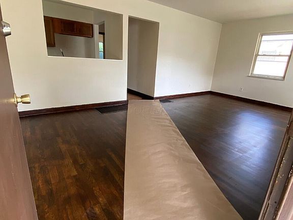 2nd image of 2210 Dartmouth Ave