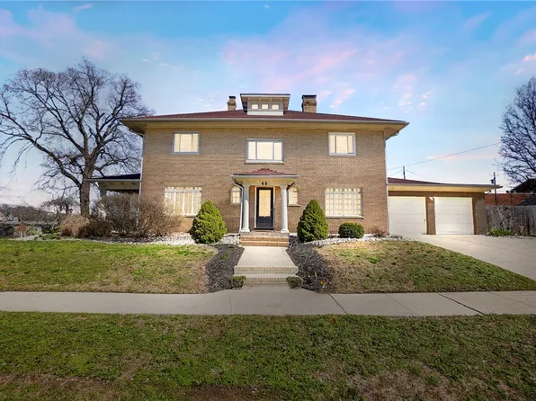 45 W 3rd St, Franklin, OH 45005