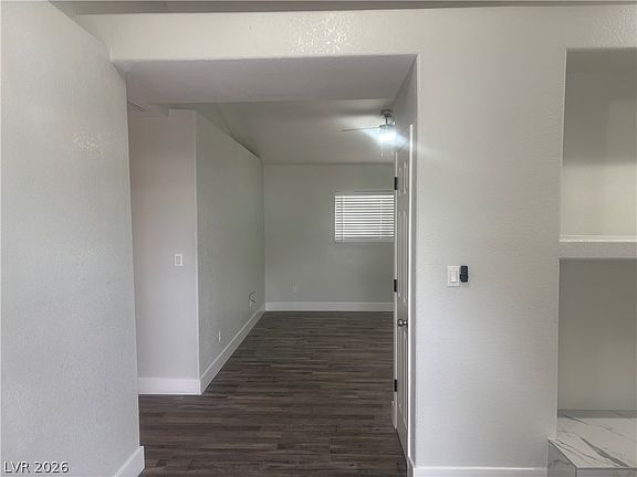 3rd image of 4815 Idaho Ave