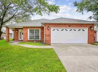 3922 Windsor Castle Blvd, Milton, FL 32583