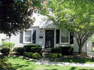 1907 Cole Ave, Birmingham, MI 48009