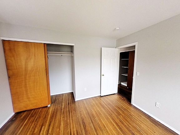 5th image of 138-154 Woodhill Dr #146-01