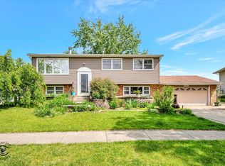 7707 Bristol Ln, Tinley Park, IL