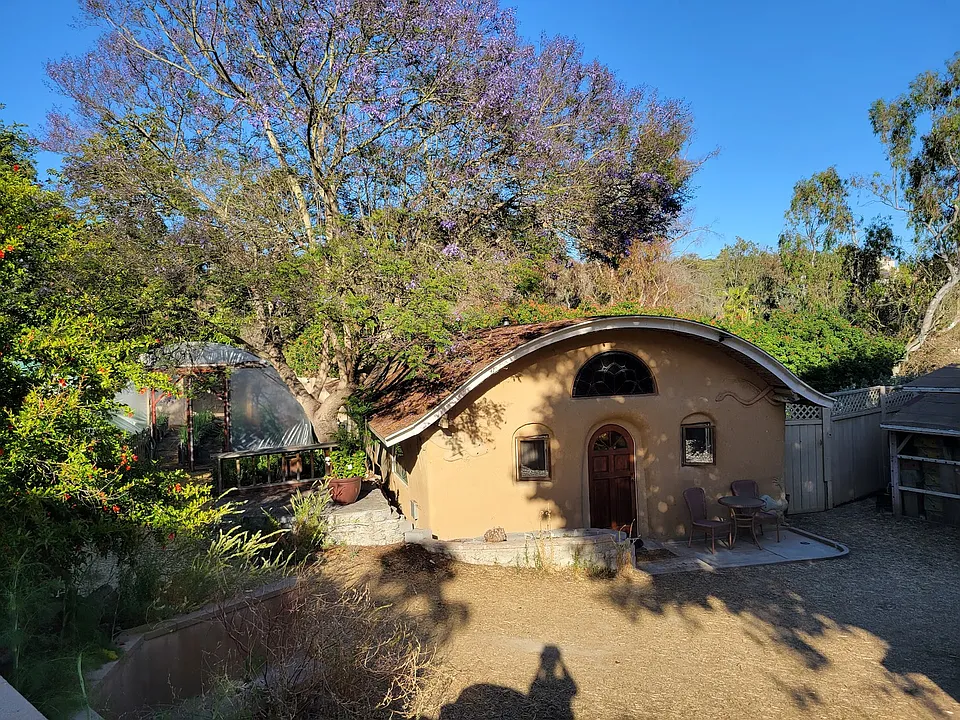 3909 Arroyo Sorrento Rd