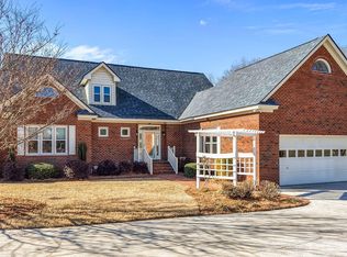 6303 Pointe Lane, Rocky Mount, NC 27803