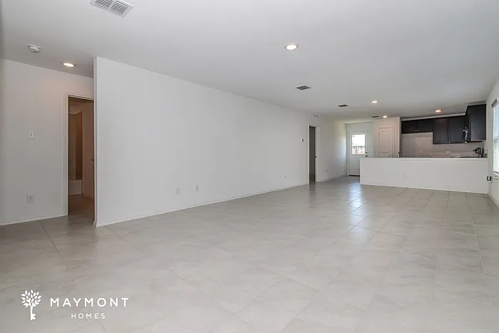 5817 Rockrose Ln — Photo 3