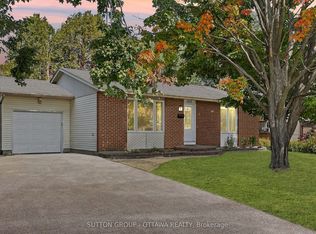 1000 Adley Rd N, Ottawa, ON K1J8B9