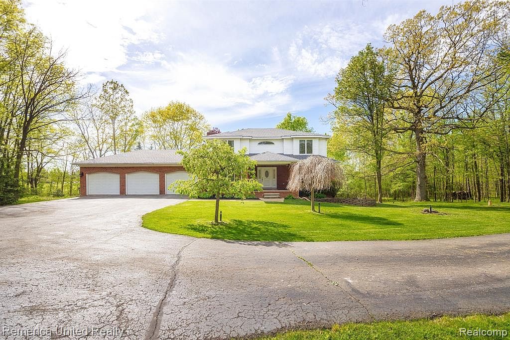 3540 Thorntree Ct, Ann Arbor, MI 48105 | Zillow