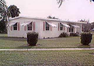 1st image of 190 SE Solaz Ave