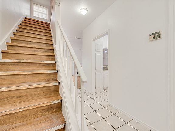 4th image of 14277 Preston Rd APT 823