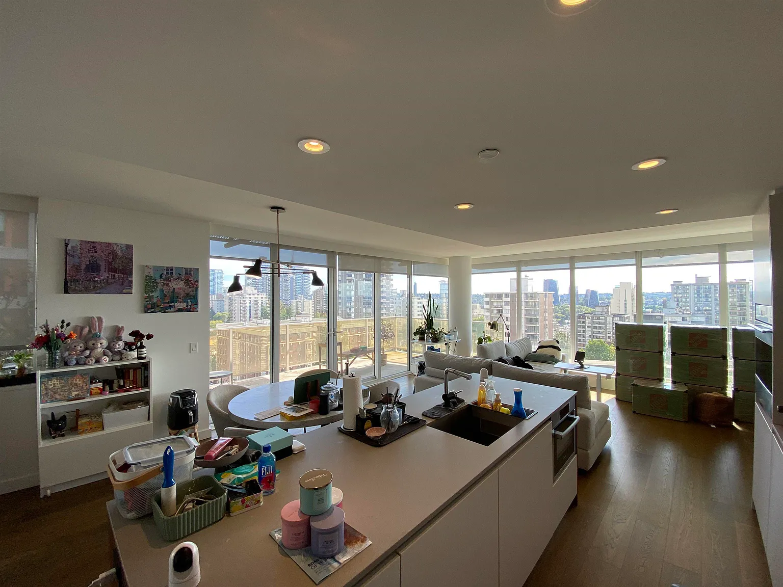 2 bed, 1336 sqft, $5,500 — Photo 4