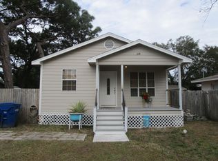 3175 Pine Tree Ave, Largo, FL 33771