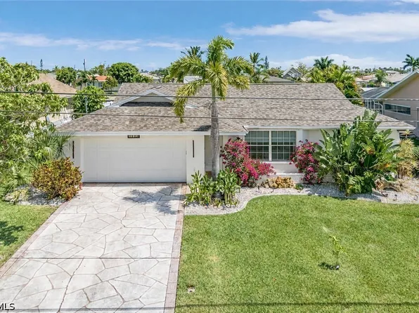 1433 SE 17th St, Cape Coral, FL 33990