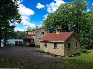 325 Pride Farm Rd, Falmouth, ME 04105