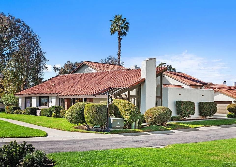 1st image of 723 Camino Santa Barbara