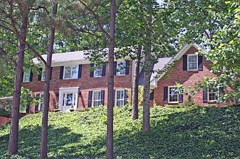 4BR/2.5BA 2-STRY 4-SIDED BRK