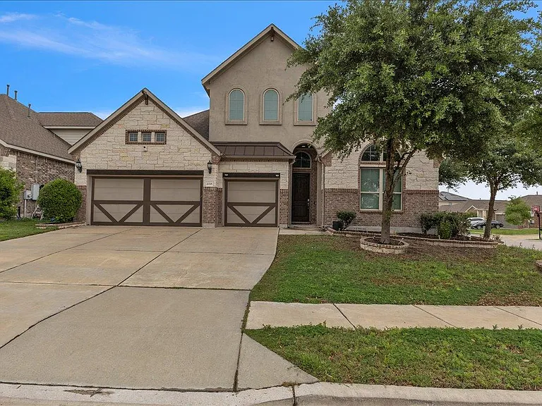 21301 Resource Rd — Photo 24