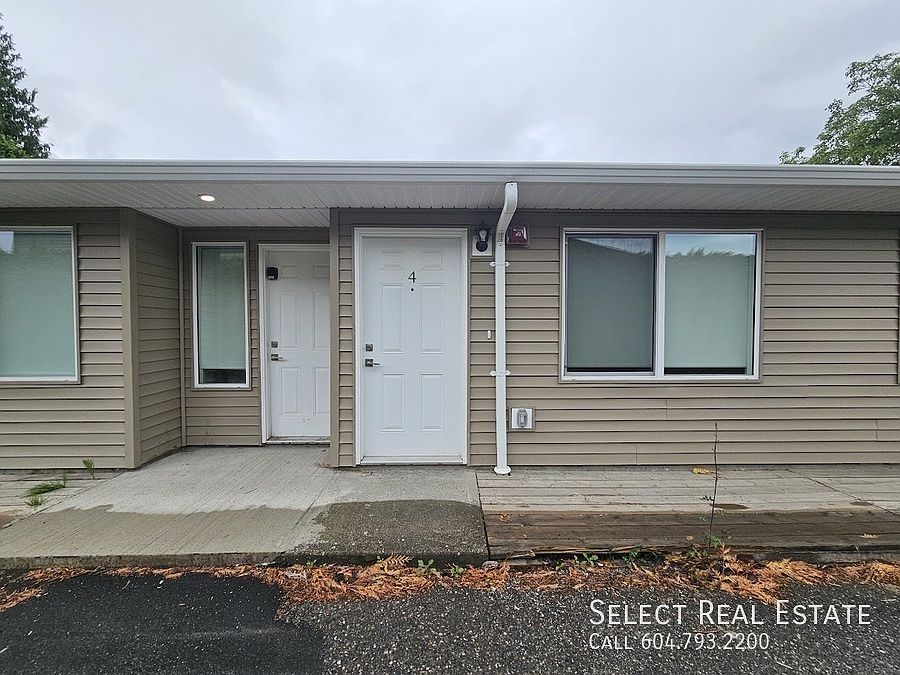 1st image of 45790 Lewis Ave #4