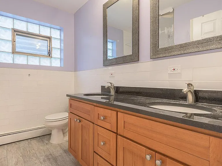 5942 W Addison St #1 — Photo 22