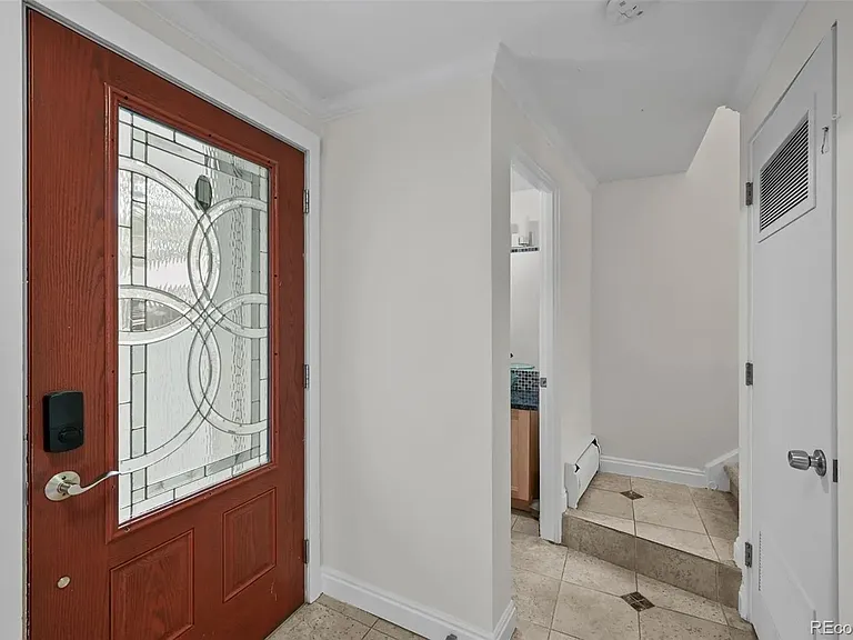 2378 Hearth Dr #20 — Photo 2