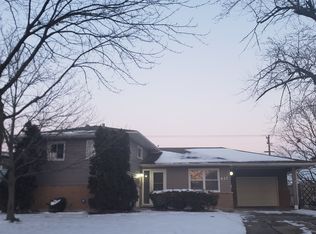 617 Enterprise Rd, Chicago Heights, IL 60411