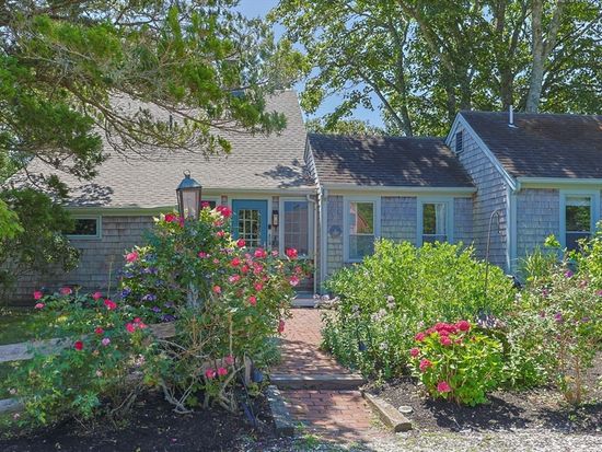 591 Crowell Rd, North Chatham, MA 02650