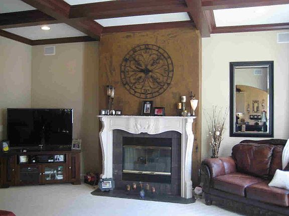 4th image of 3943 Woodhaven Ct