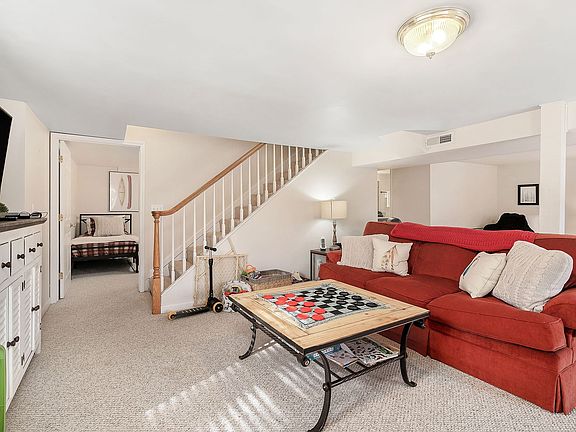 30th image of this home