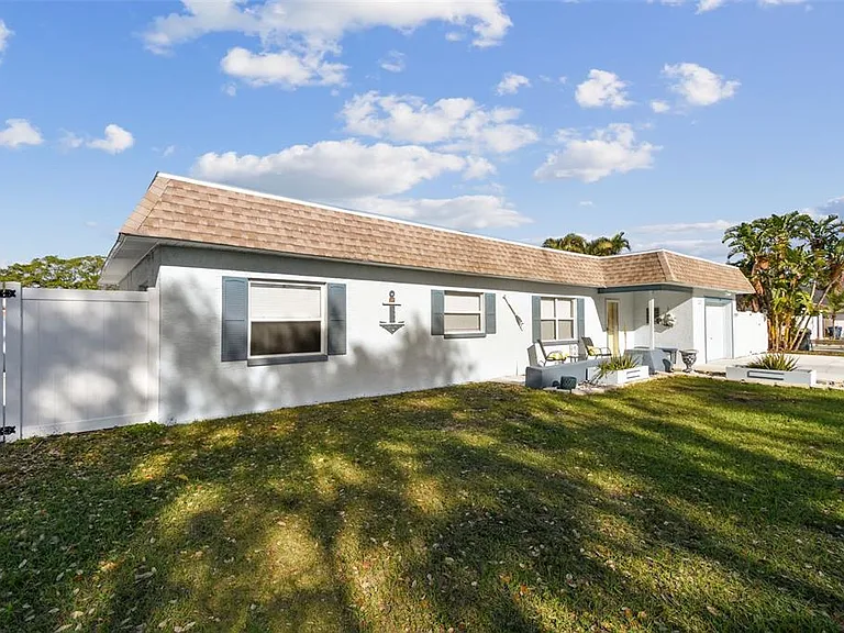 12252 Eldon Dr — Photo 13