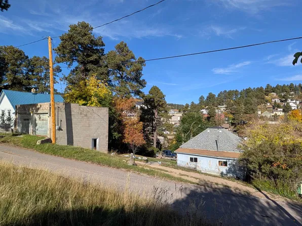 817 Highland Ave, Lead, SD 57754