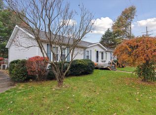 1493 Mason Rd, Howell, MI 48843