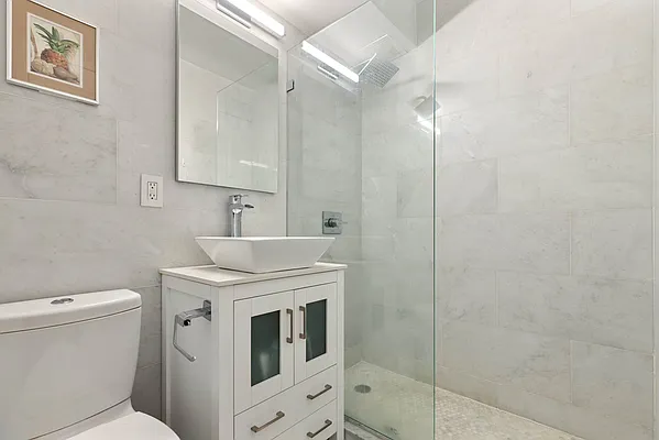 Sold by Level Group | media 6