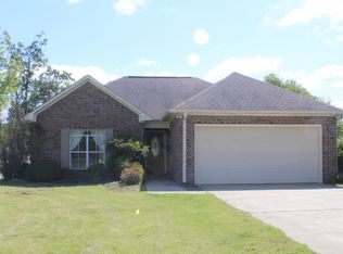 99 Tyler Rd, Starkville, MS 39759