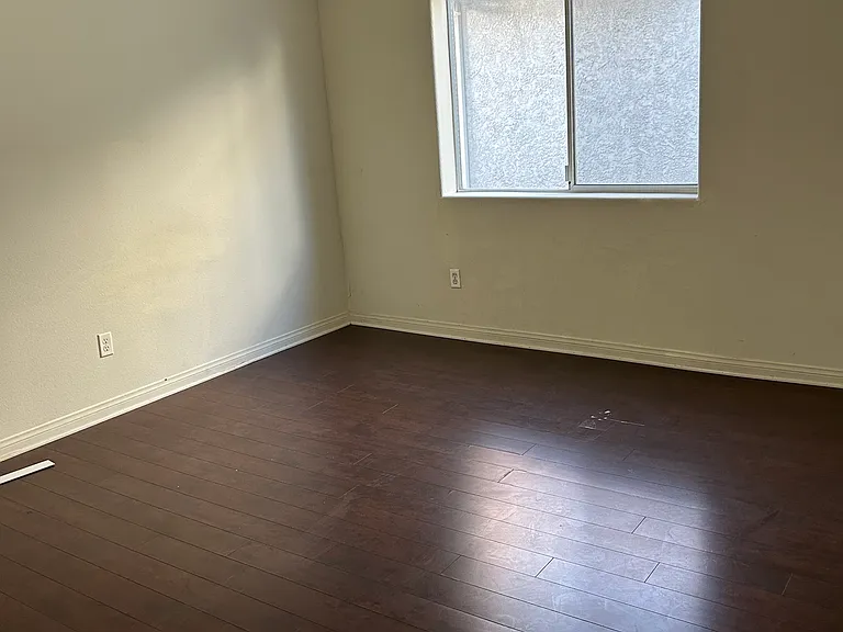 8800 Etiwanda Ave #8 — Photo 13