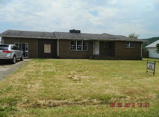 38 Anita St, Greenup, KY 41144