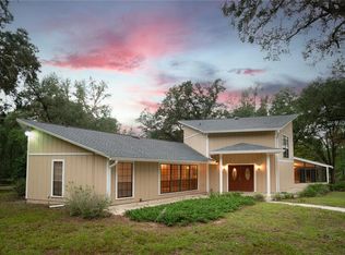 977 Windsock Ln, Bryceville, FL 32009