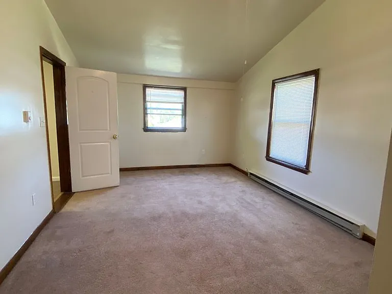 1636 King William Rd — Photo 9