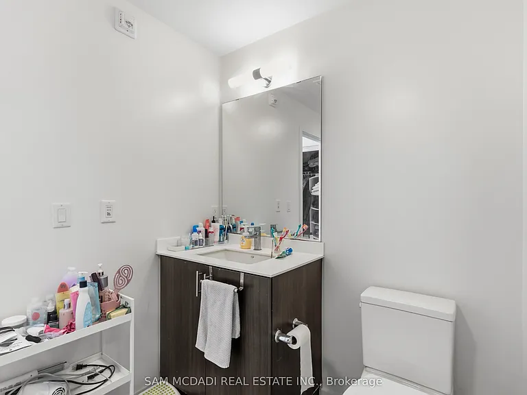 210 Sabina Dr E #204 — Photo 11