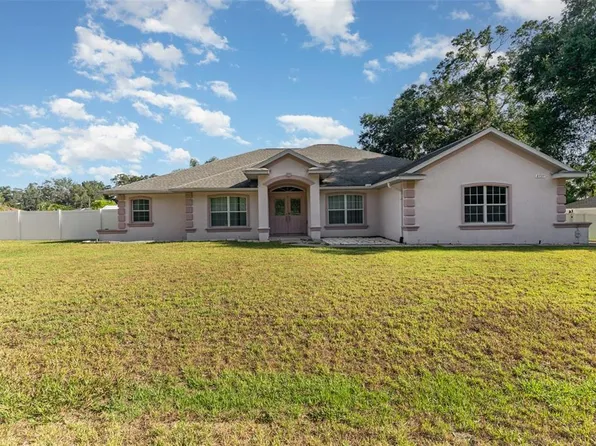 8737 SE 156th St, Summerfield, FL 34491