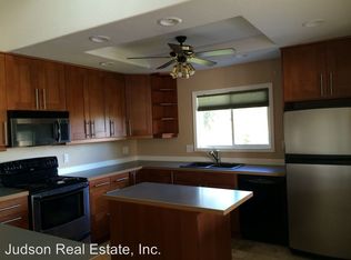 2436 Carroll Ln, Escondido, CA 92027