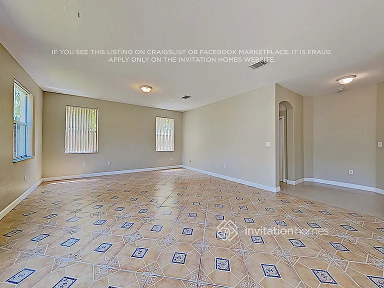 12141 SW 122nd Path — Photo 7